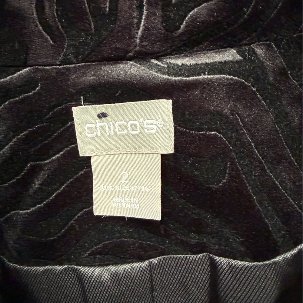 Chico’s Black Zebra Jacquard Blazer Animal Print Jacket Size 2 Large - Picture 7 of 8